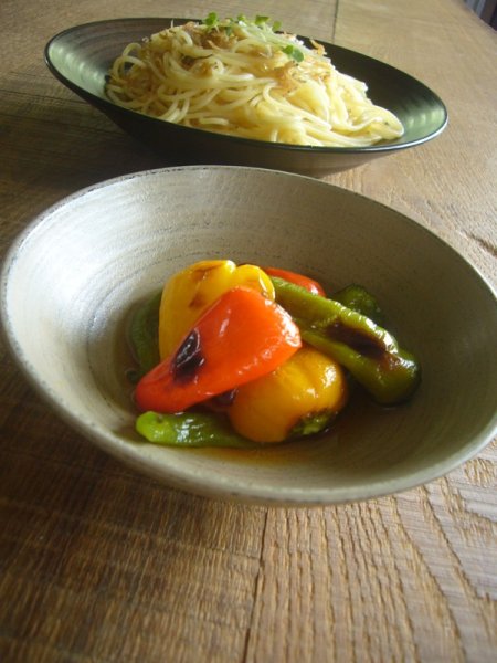 画像5: ★木漆工 とけし作　岳小鉢　白　130×43mm　250cc (5)