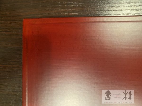 画像3:  福田敏雄作　折敷（角）　尺４寸×尺　布目・黒拭き漆　片面朱　425×303×8mm　 (3)